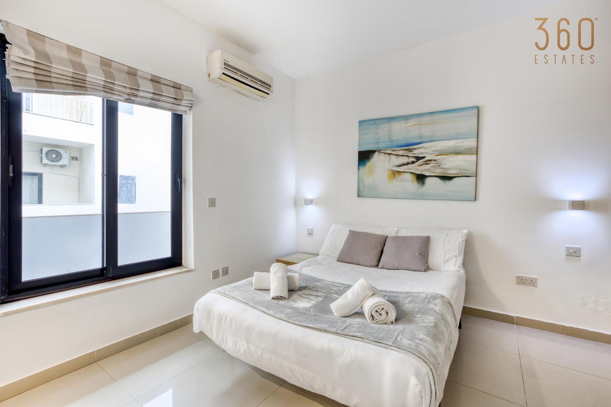 Apartman Beautiful Seafront With Private Balcony & Bbq By 360 Estates *